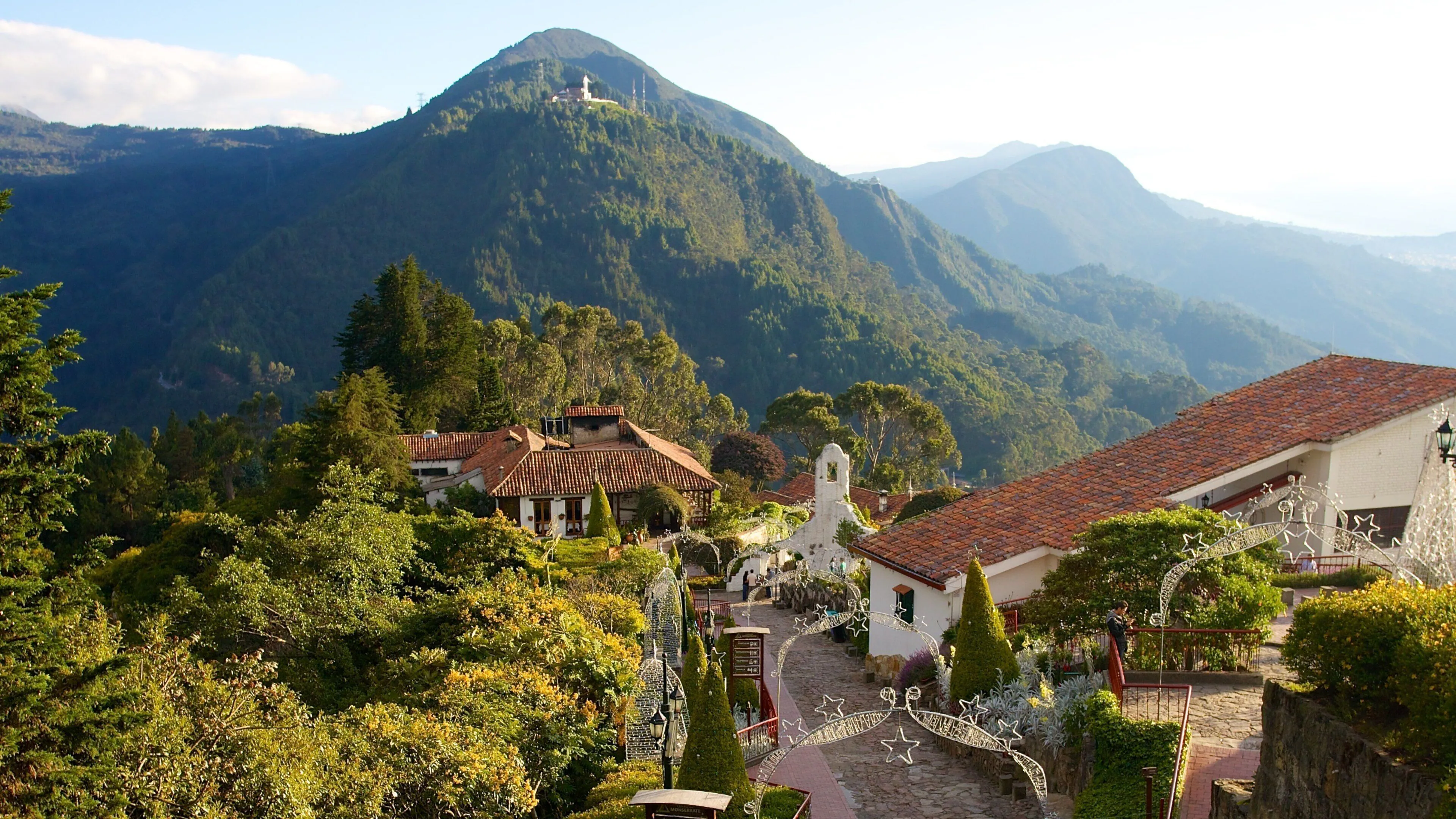 Cheap Flights to Bogotá